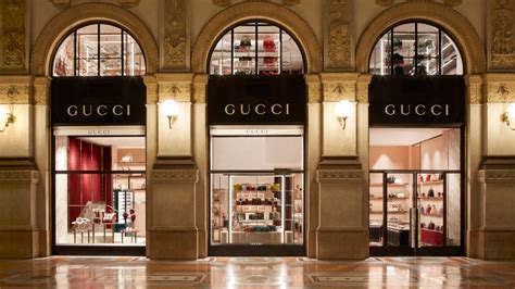 gucci milano foto|rivenditori gucci a milano.